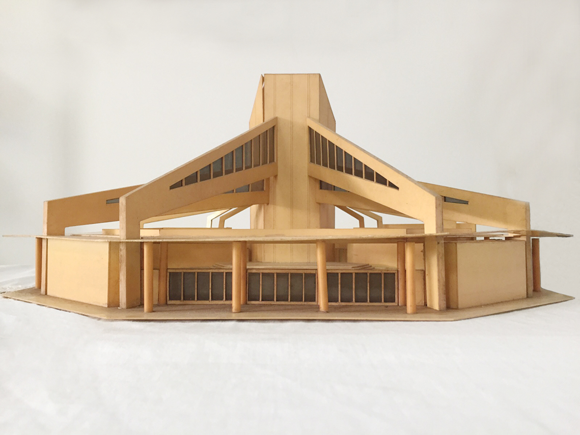 Maket gedung Gereja Santo Thomas Rasul.